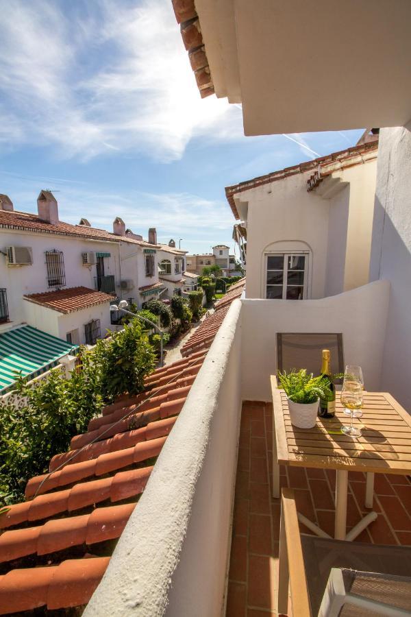 A Cozy And Elegant Townhouse Across The Beach Торре-де-Бенагальбон Экстерьер фото